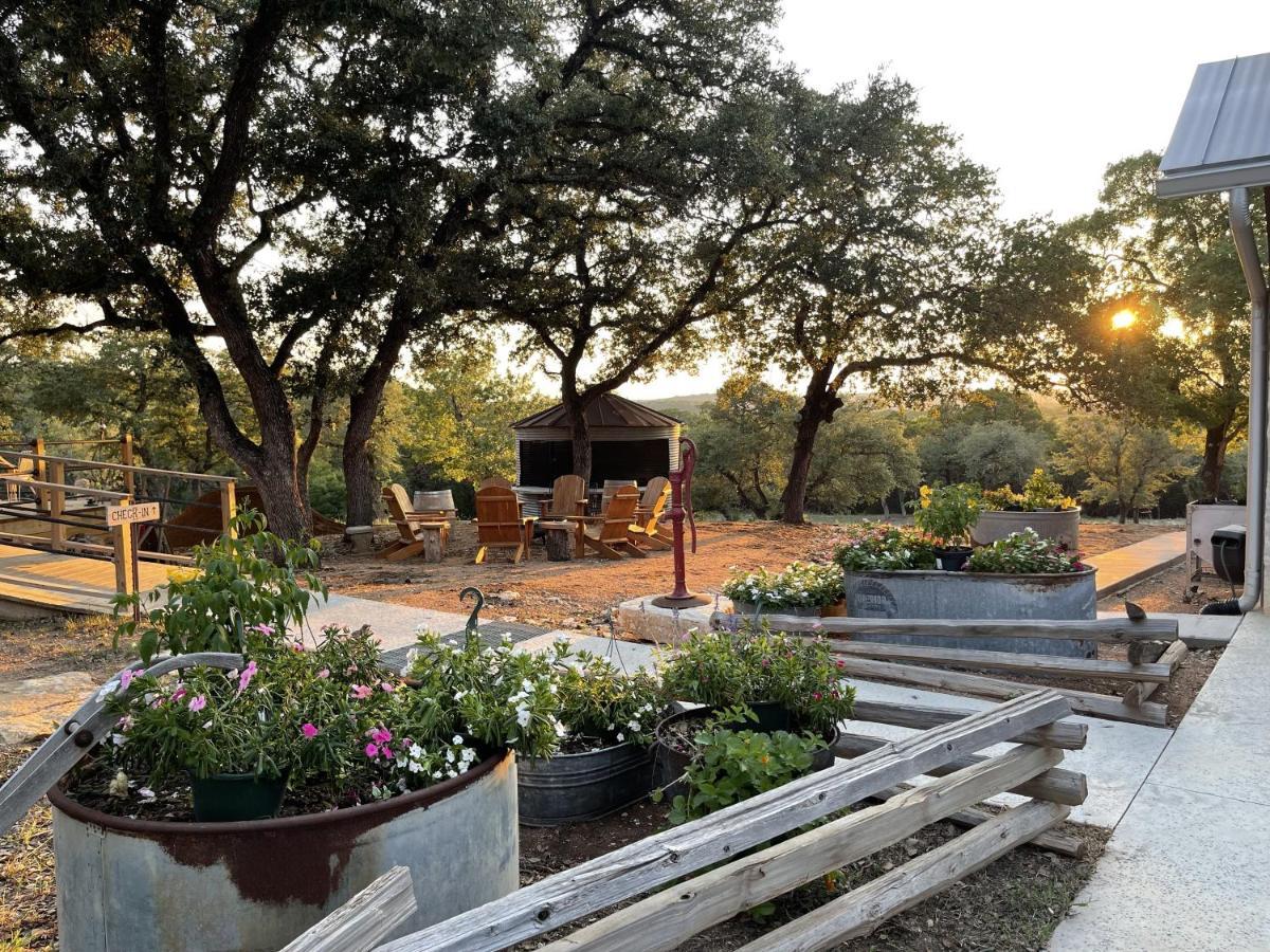 Inn At Sunset Mill Ranch Wimberley Esterno foto