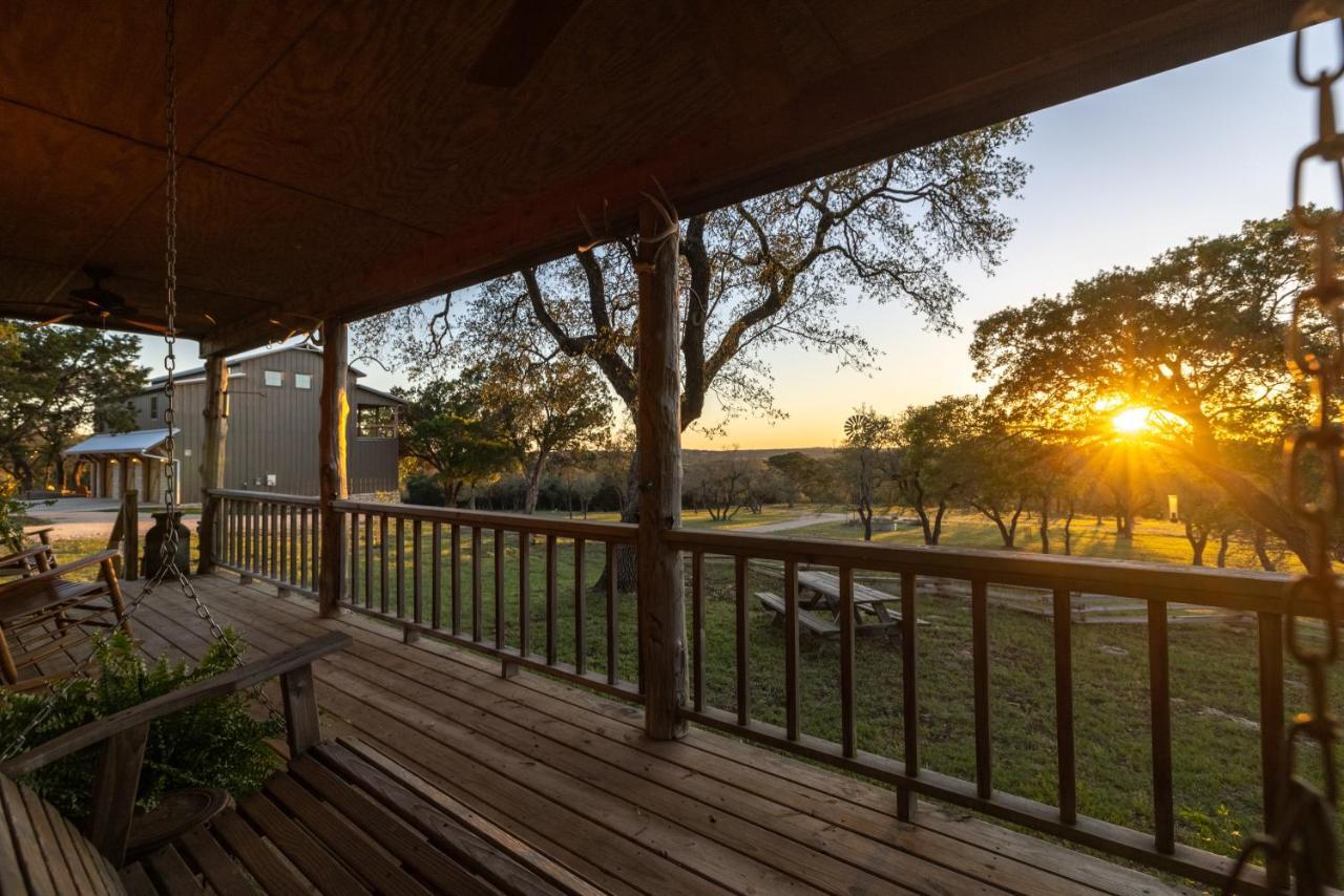 Inn At Sunset Mill Ranch Wimberley Esterno foto