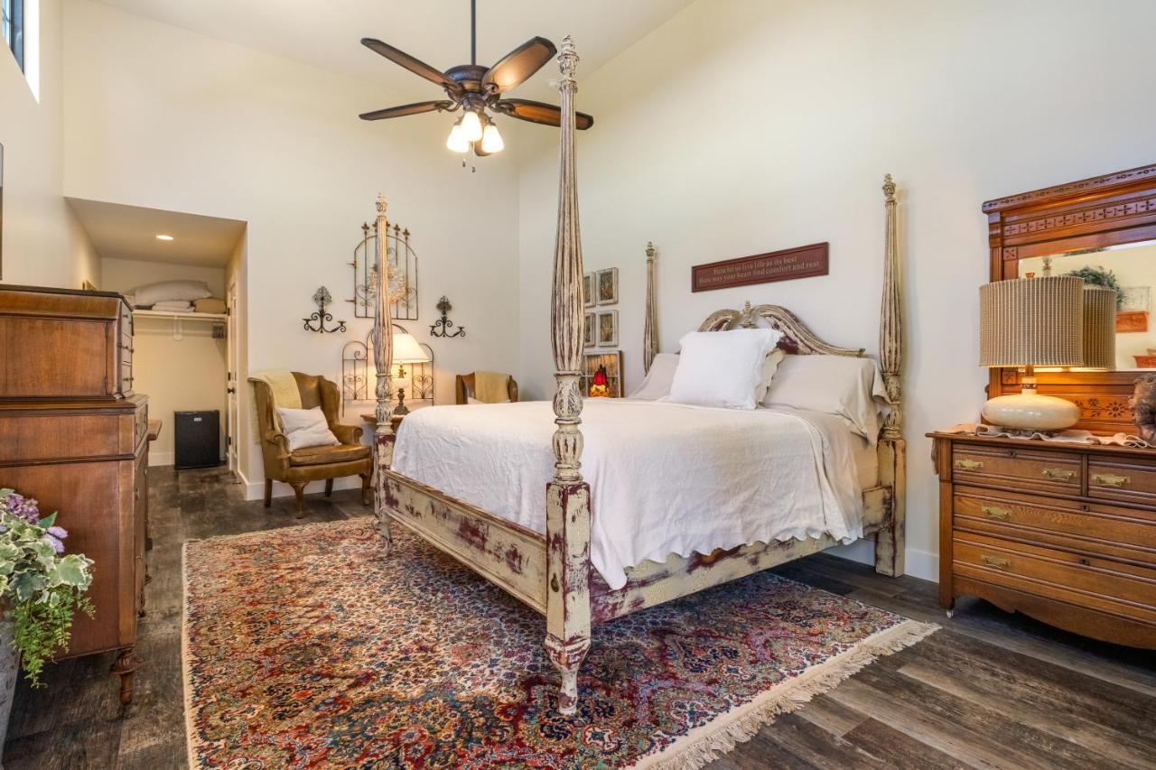 Inn At Sunset Mill Ranch Wimberley Esterno foto