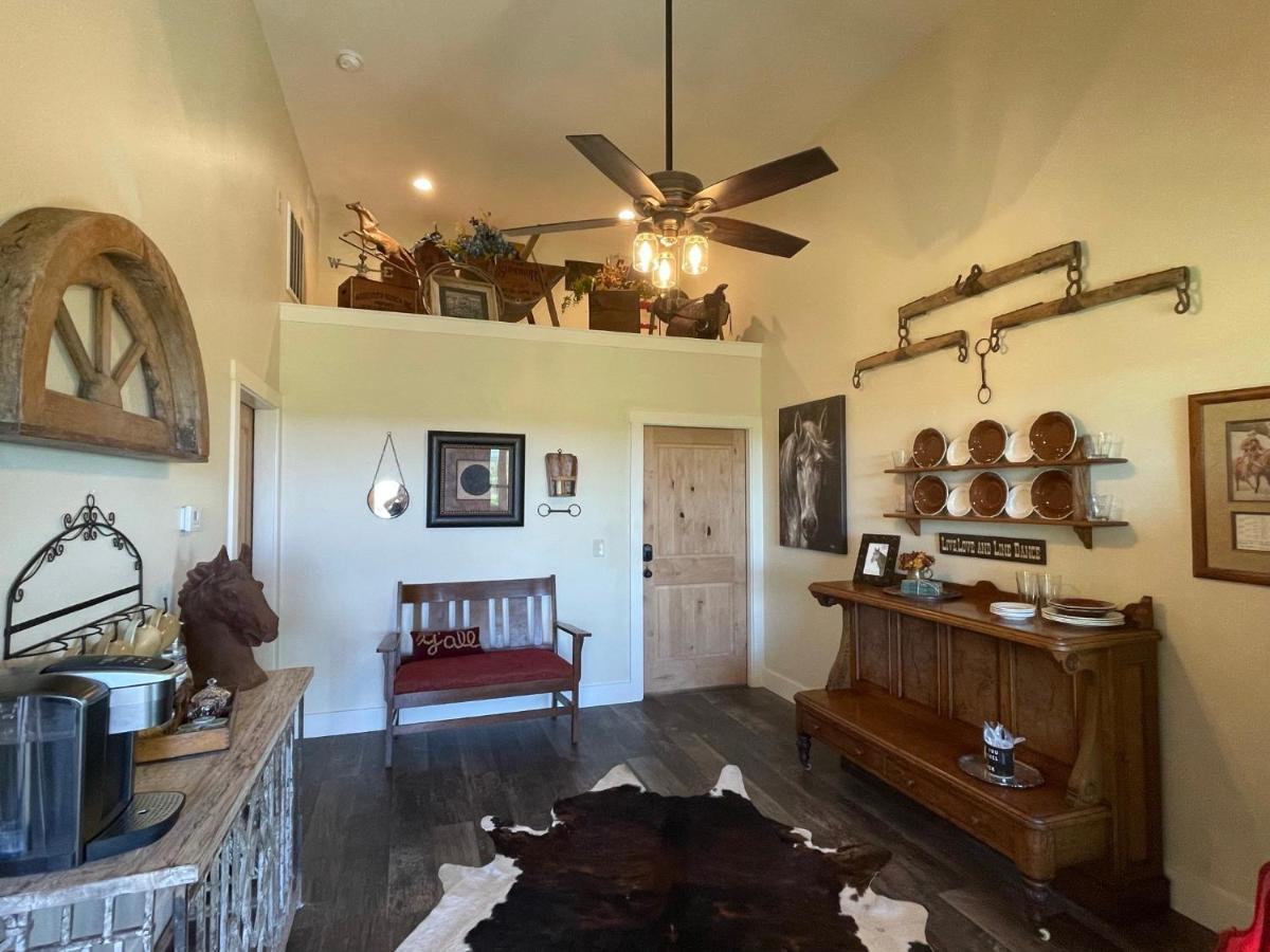 Inn At Sunset Mill Ranch Wimberley Esterno foto